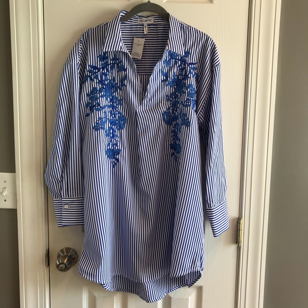 Blue/White Tunic with Embroidery NWT Lg